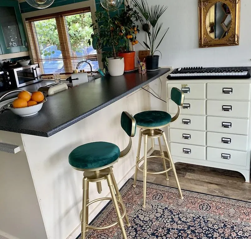Apartment Woonark Westeinder With Kayaks Close To Schiphol Airport Aalsmeer Netherlands